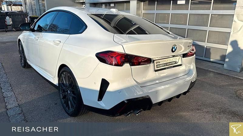 Gebraucht BMW M235 Performance 300 PS (220 kW) 2025 Weiß Coupé