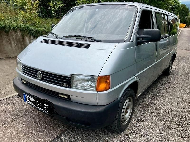 Silber Gebraucht 2000 VW Multivan Van | 3.850 € (Superpreis) - Bild 1/4