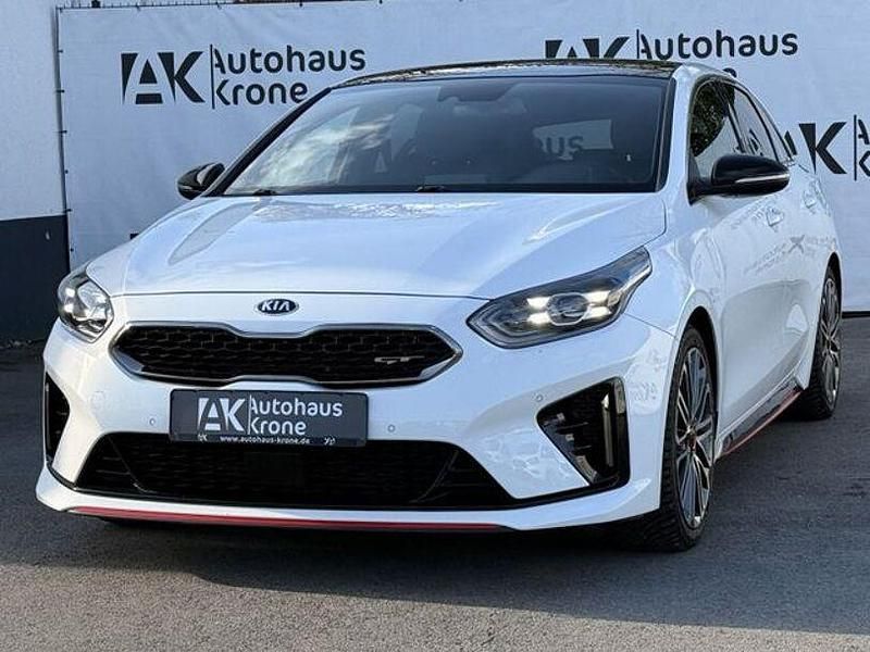 Gebraucht Kia ProCeed GT 204 PS (150 kW) 2019 (hw2) deluxeweiss met. Kombi