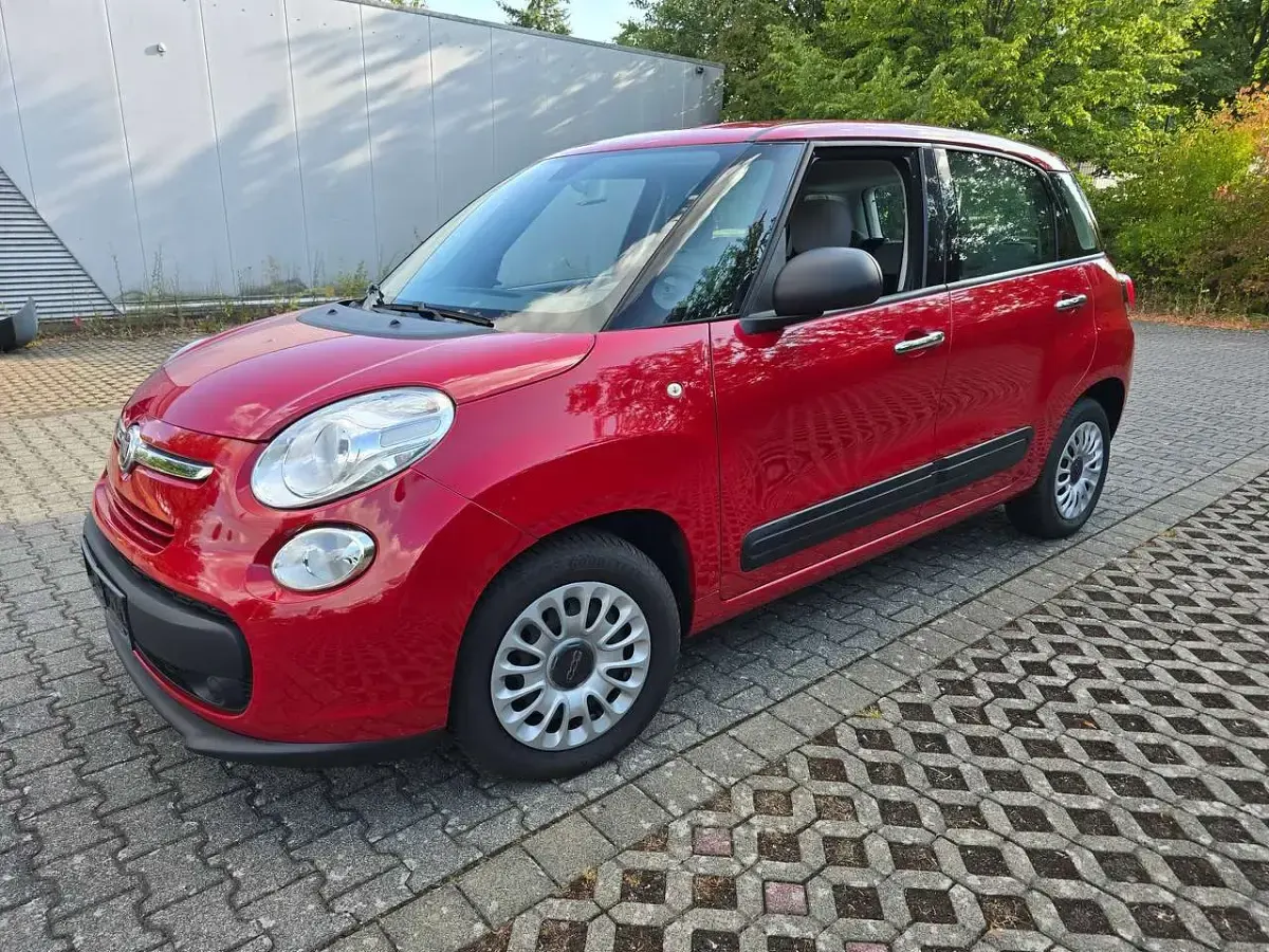 Gebraucht Fiat 500L Pop 95 PS (69 kW) 2013 Colore esterno (passione rot) Van / Kleinbus