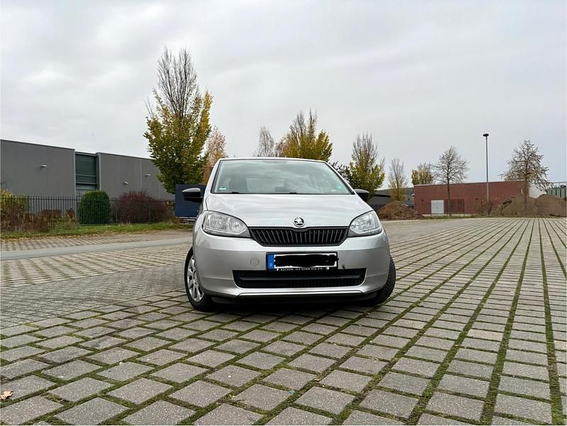 Silber Gebraucht 2016 Skoda Citigo Cool Edition Kleinwagen | 5.500 € (Fairer Preis) - Bild 1/4