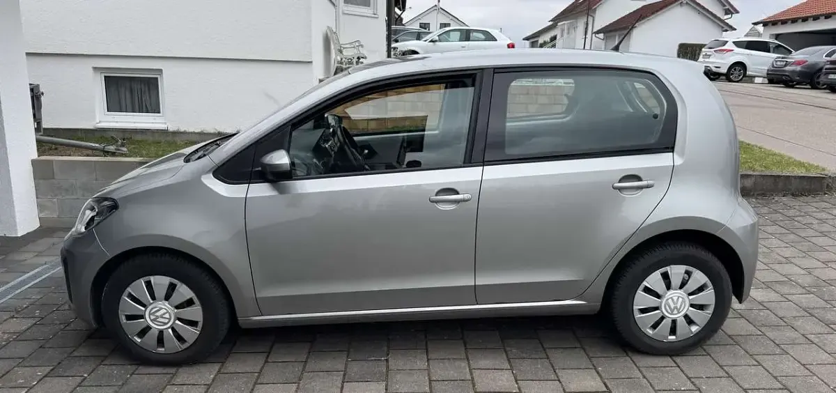 Używany VW up! move up! 60 KM (44 kW) 2018 Szary Hatchback