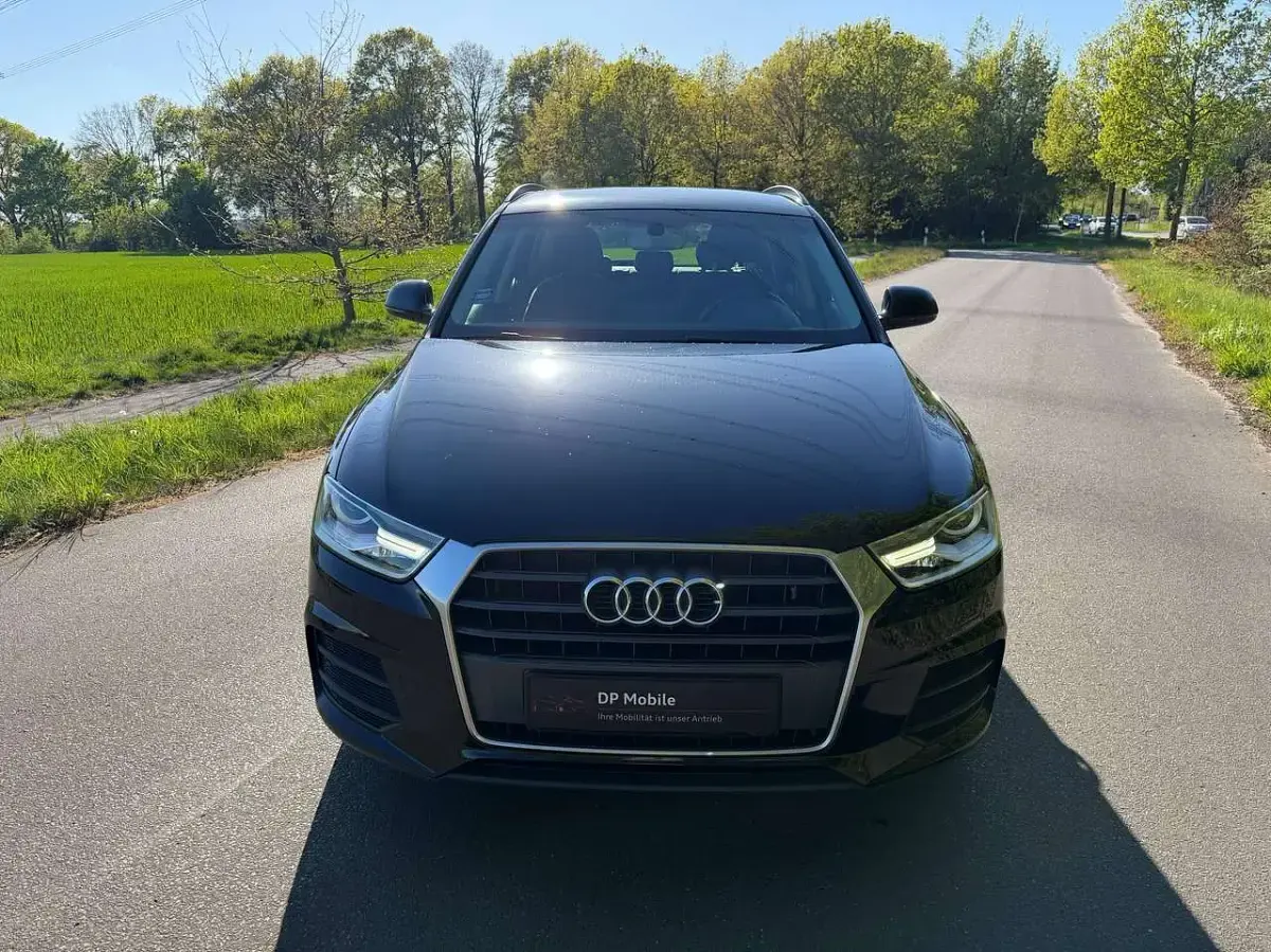 Gebraucht Audi Q3 Design 150 PS (110 kW) 2016 Brillantschwarz SUV