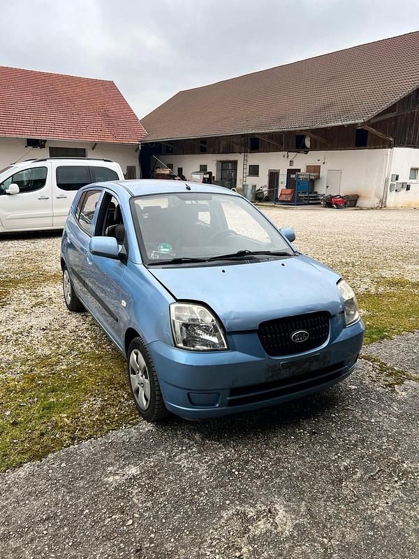 Second-hand Kia Picanto 2003 Albastru Hatchback