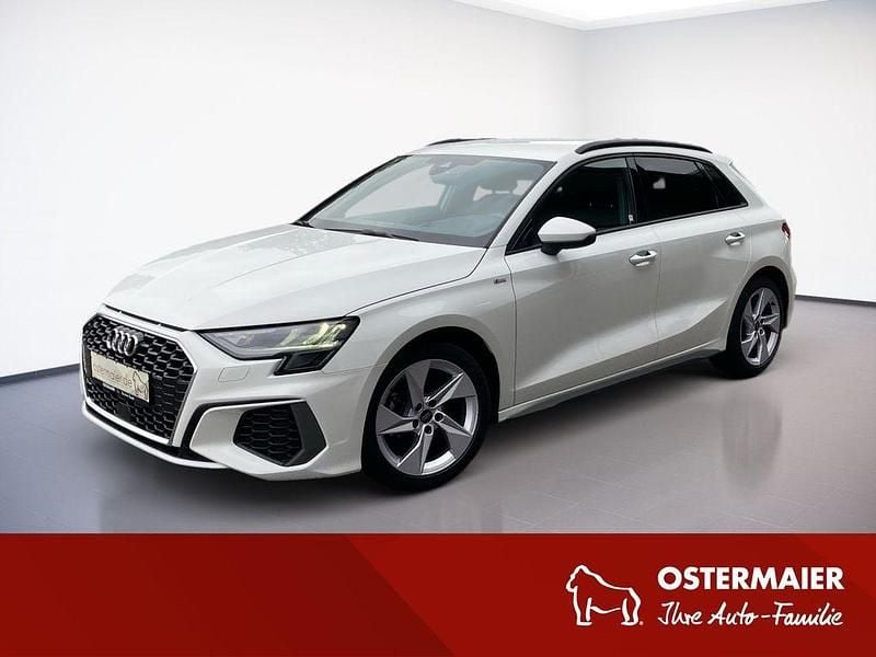 Weiß Gebraucht 2022 Audi A3 Sportback S-Line Kleinwagen | 24.890 € (Guter Preis) - Bild 1/4