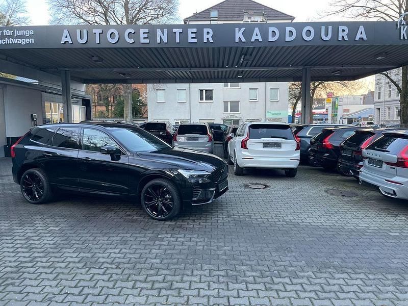 Gebraucht Volvo XC60 Plus 250 PS (183 kW) 2025 Schwarz SUV