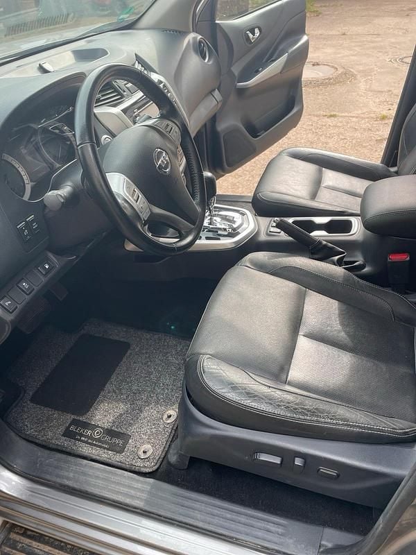 Gebraucht Nissan Navara 190 PS (139 kW) 2019 Grau Pickup