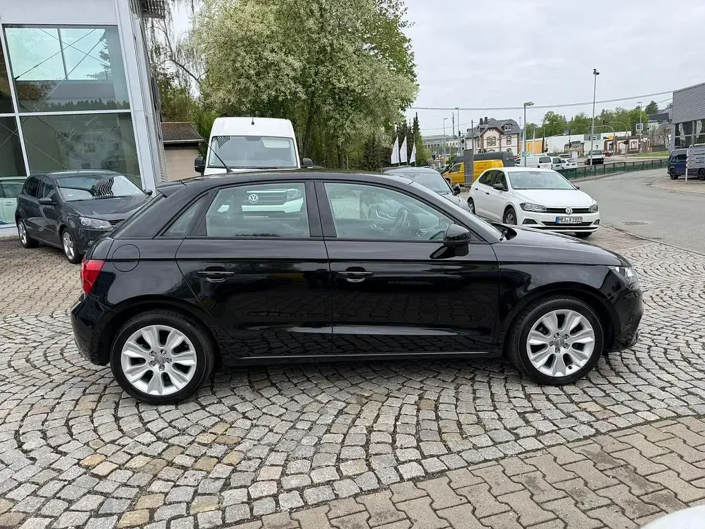 Gebraucht Audi A1 Sportback Ambition 86 PS (63 kW) 2012 Schwarz Kleinwagen