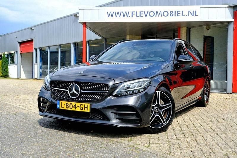 Grau Gebraucht 2021 Mercedes C180 Business Kombi | 24.450 € (Fairer Preis) - Bild 1/4