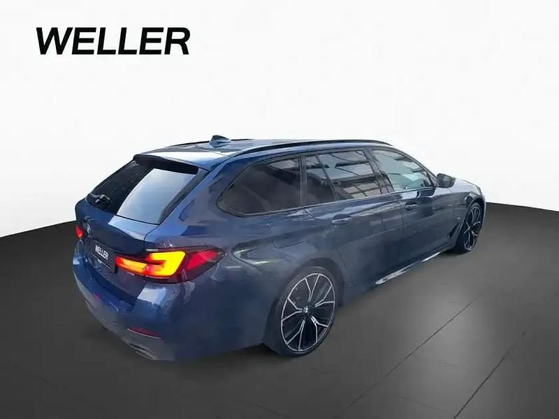 Gebraucht BMW 540 Shadowline 340 PS (250 kW) 2022 Phytonicblau (blau) Kombi