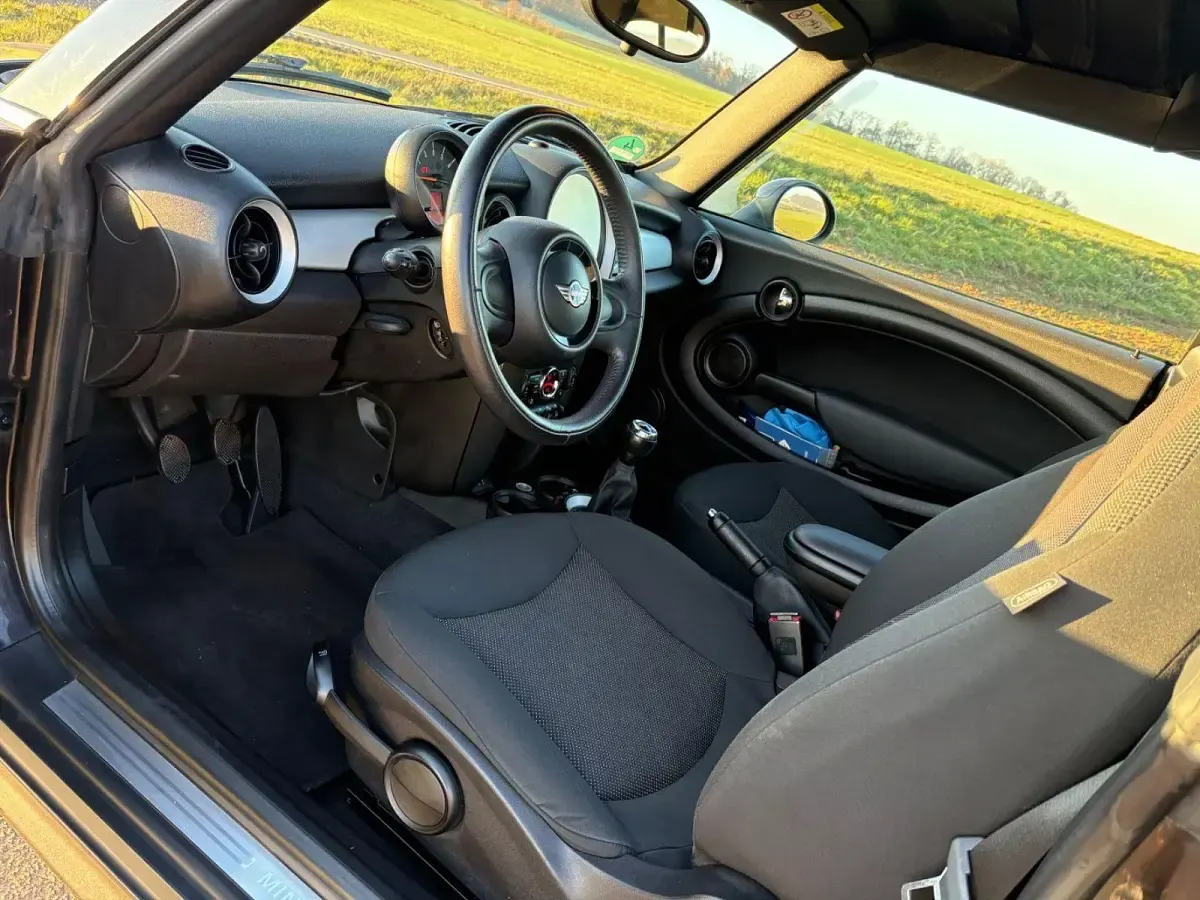 Gebraucht Mini ONE 98 PS (72 kW) 2015 Braun Kleinwagen