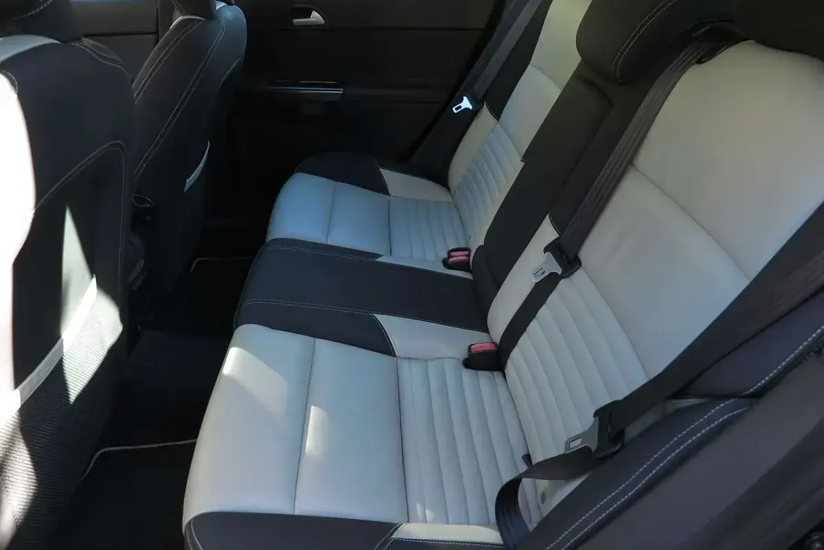Gebraucht Volvo V50 Momentum 110 PS (80 kW) 2010 Grau Kombi