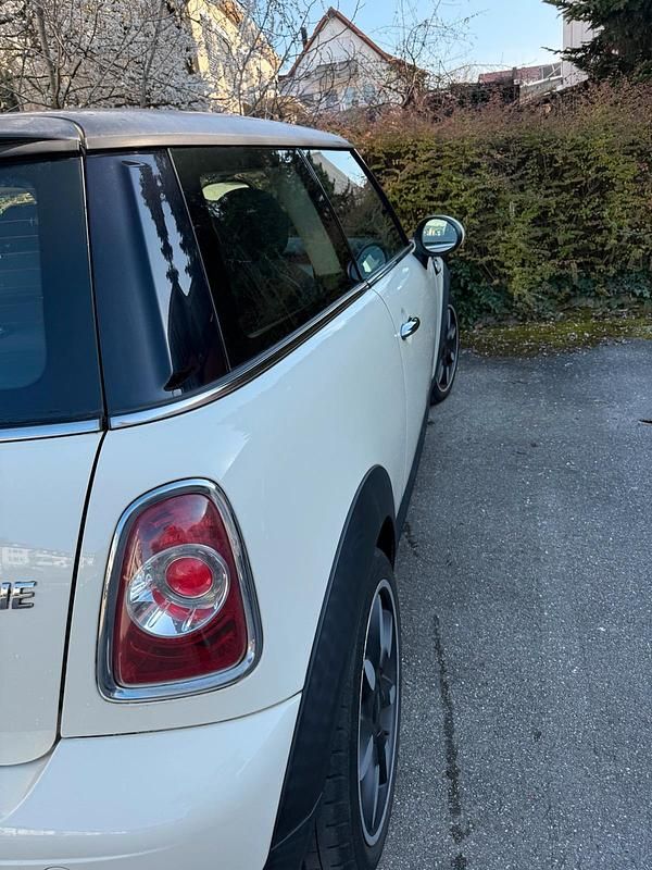 Gebraucht Mini ONE 75 PS (55 kW) 2013 Weiß Kleinwagen