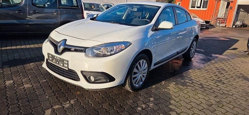 Gebraucht Renault Fluence 95 PS (69 kW) 2015 Weiß Limousine