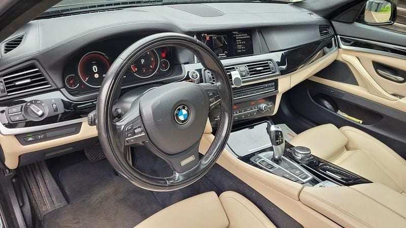 Gebraucht BMW 535 Sport Line 313 PS (230 kW) 2015 Schwarz Kombi