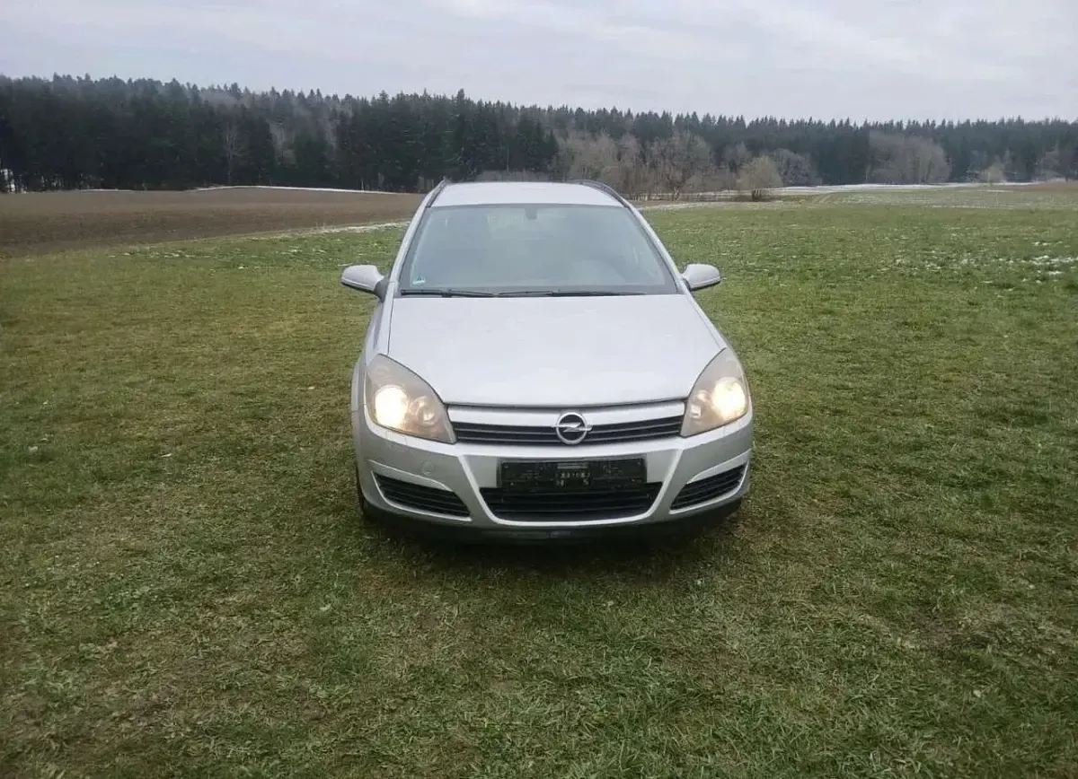 Gebraucht Opel Astra Edition 80 PS (58 kW) 2005 Kombi