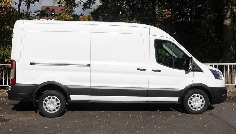 Gebraucht Ford Transit Trend 131 PS (96 kW) 2022 Weiß