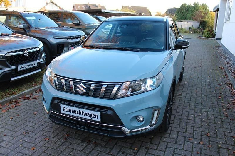 Blau Gebraucht 2019 Suzuki Vitara Comfort+ SUV | 16.190 € (Fairer Preis) - Bild 1/4