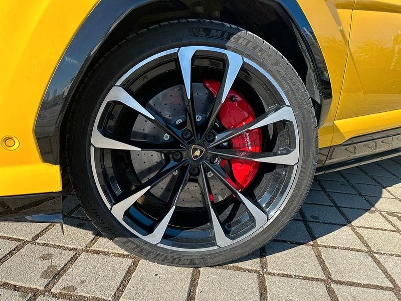 Gebraucht Lamborghini Urus 650 PS (478 kW) 2021 Gelb SUV