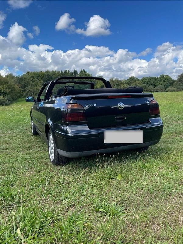 Gebraucht VW Golf Cabriolet 115 PS (84 kW) 2000 Schwarz Cabrio
