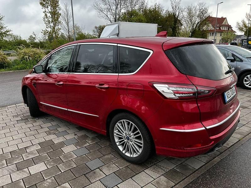 Gebraucht Ford S-MAX Vignale 190 PS (139 kW) 2020 Rot Van / Kleinbus