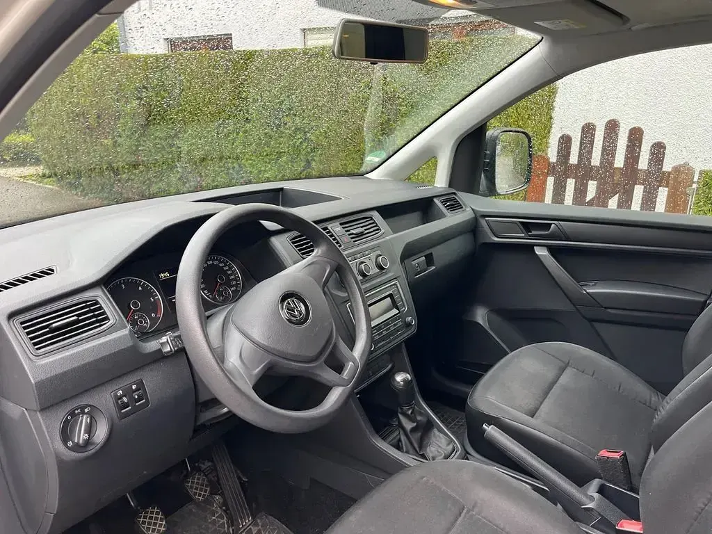 Gebraucht VW Caddy 102 PS (75 kW) 2016 Weiß Van / Kleinbus