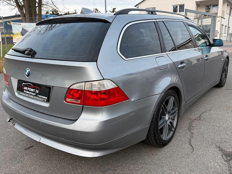 Gebraucht BMW 525 177 PS (130 kW) 2006 Grau Kombi