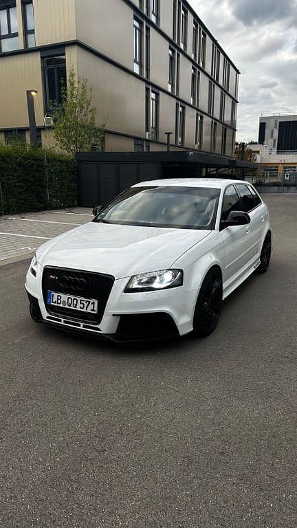 Weiß Gebraucht 2008 Audi S3 Sport Limousine | 14.350 € (Etwas zu teuer) - Bild 1/4