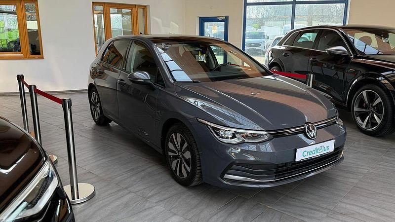 Gebraucht VW Golf VIII Move 150 PS (110 kW) 2023 Grau Limousine