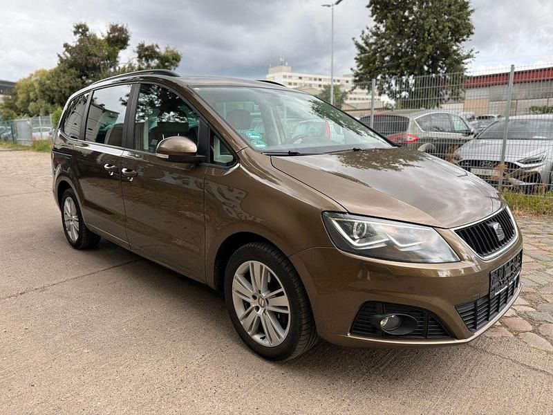 Gebraucht Seat Alhambra Style 170 PS (125 kW) 2013 Braun Van / Kleinbus