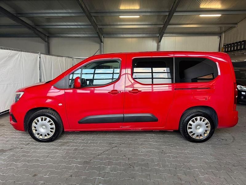 Gebraucht Opel Combo 102 PS (75 kW) 2019 Rot Van / Kleinbus
