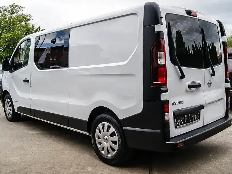 Gebraucht Nissan NV300 146 PS (107 kW) 2020 Glacier white (s) Van