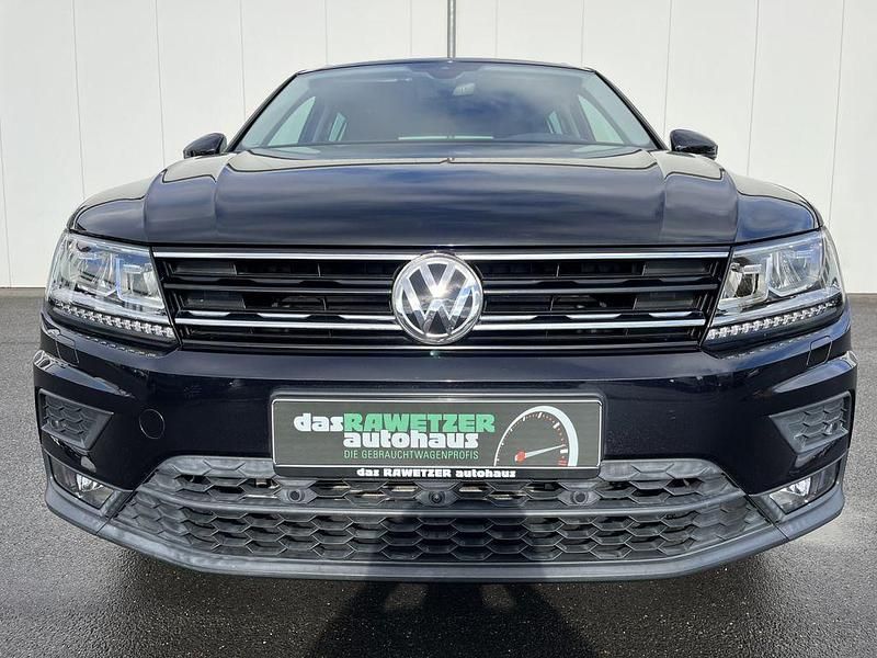 Gebraucht VW Tiguan Active 150 PS (110 kW) 2019 Deep black SUV