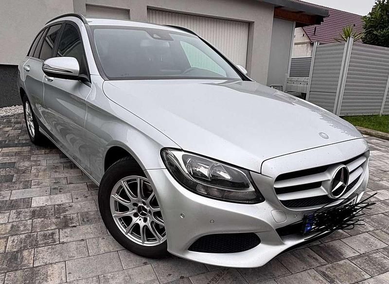 Silber Gebraucht 2016 Mercedes C220 Kombi | 9.500 € (Superpreis) - Bild 1/4