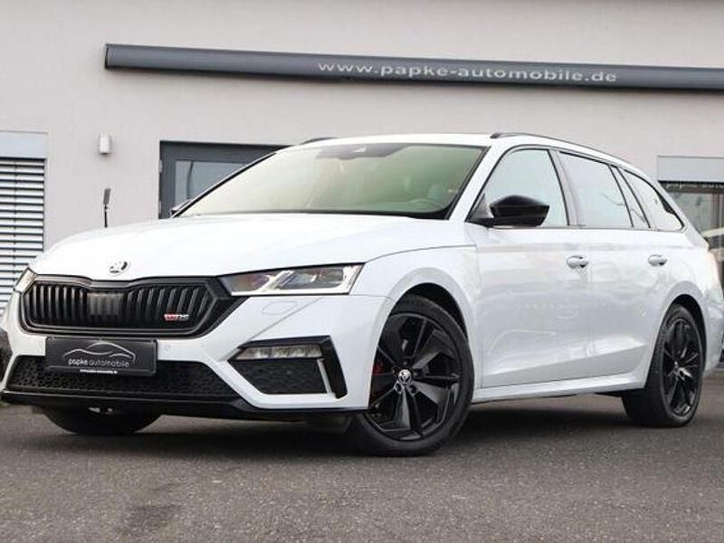 Gebraucht Skoda Octavia RS 200 PS (147 kW) 2022 Moonweiss metallic Kombi