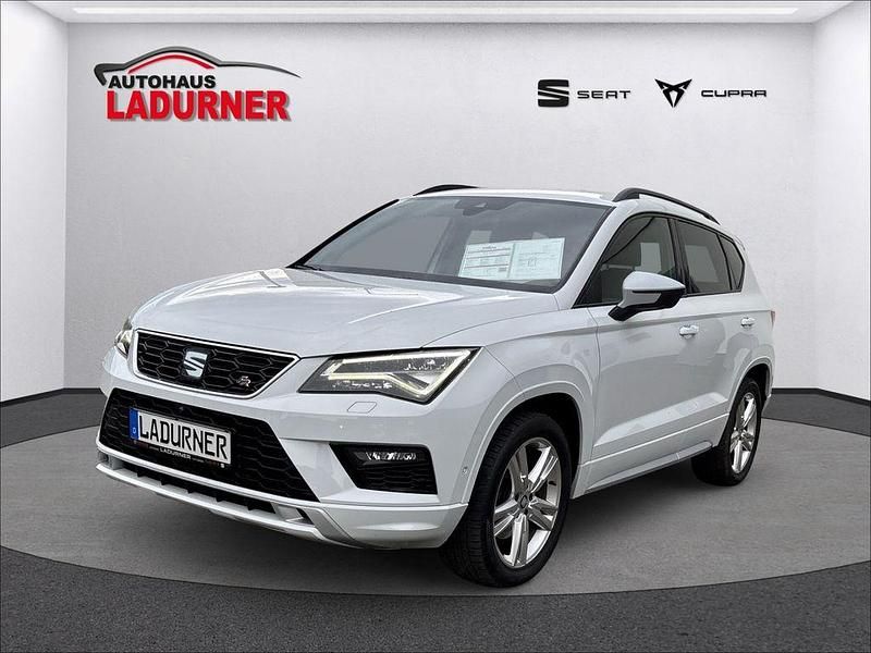 Weiss Gebraucht 2018 Seat Ateca 4Drive SUV | 19.730 € (Fairer Preis) - Bild 1/4
