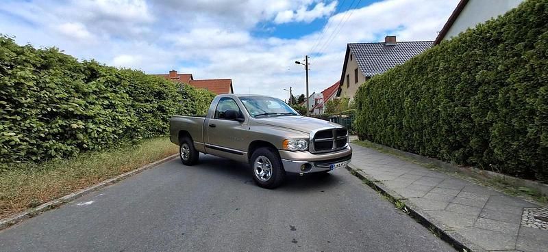 Beige Gebraucht 2005 Dodge Ram Abholung | 8.500 € - Bild 1/4