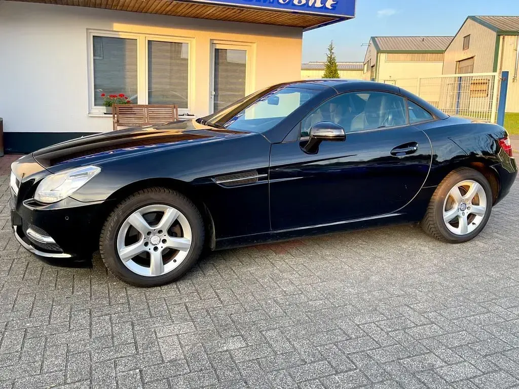 Gebraucht Mercedes SLK200 184 PS (135 kW) 2013 Schwarz Cabrio