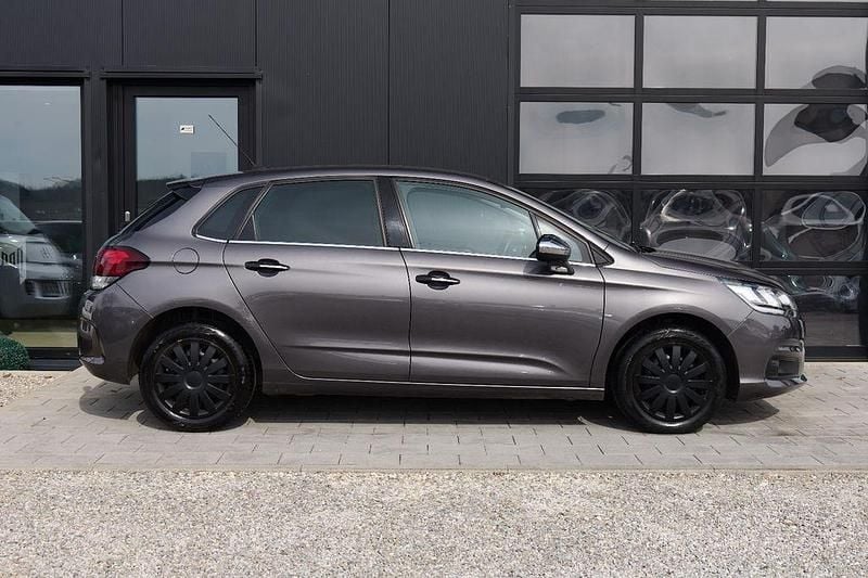 Gebraucht Citroën C4 131 PS (96 kW) 2015 Grau Limousine