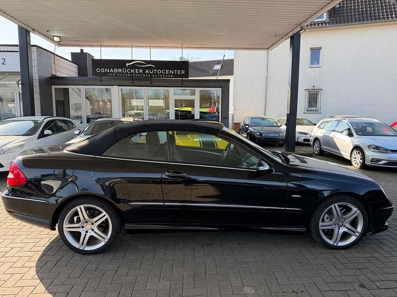 Gebraucht Mercedes CLK200 AMG 184 PS (135 kW) 2009 Schwarz Cabrio