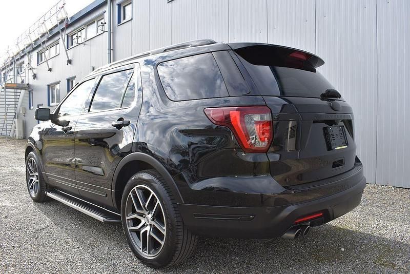 Gebraucht Ford Explorer 370 PS (272 kW) 2019 Schwarz SUV