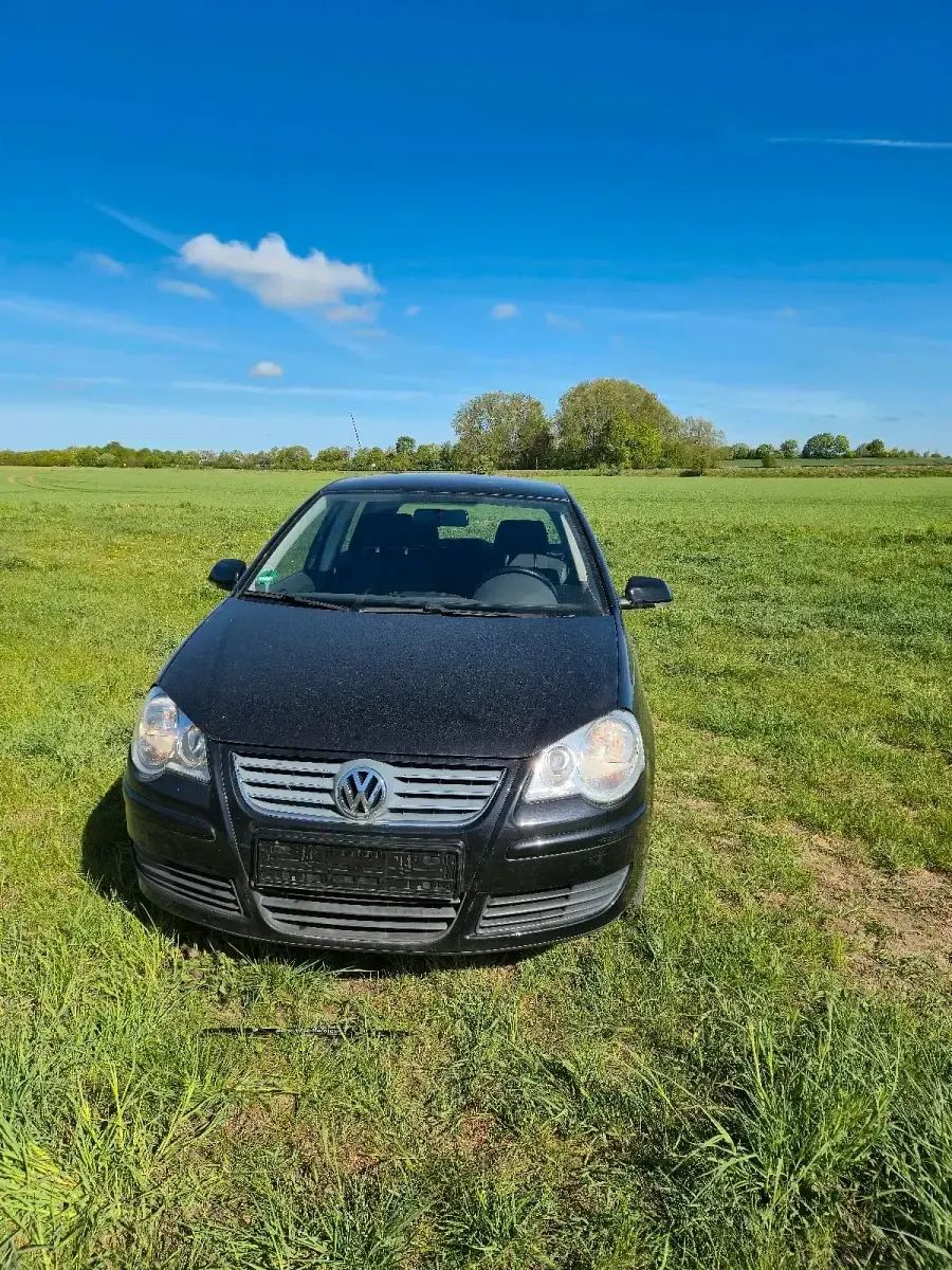 Gebraucht VW Polo 64 PS (47 kW) 2005 Schwarz Kleinwagen