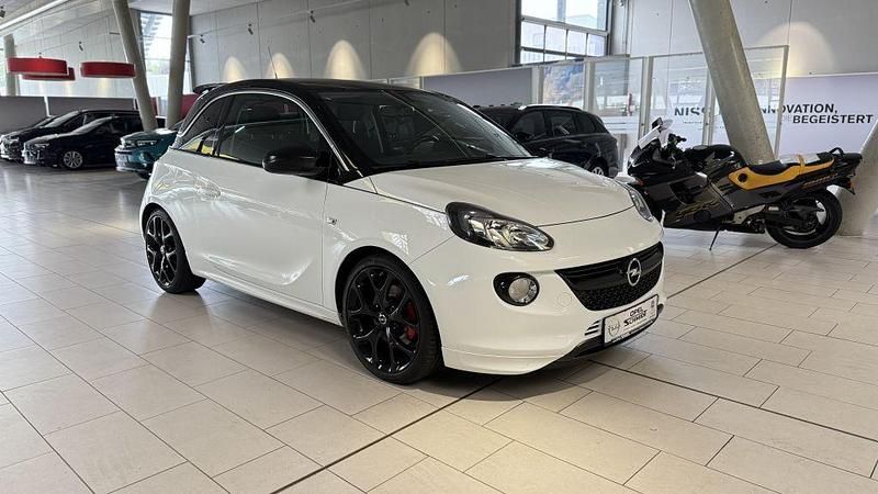 Weiß Gebraucht 2018 Opel Adam S Kleinwagen | 13.490 € (Etwas zu teuer) - Bild 1/4