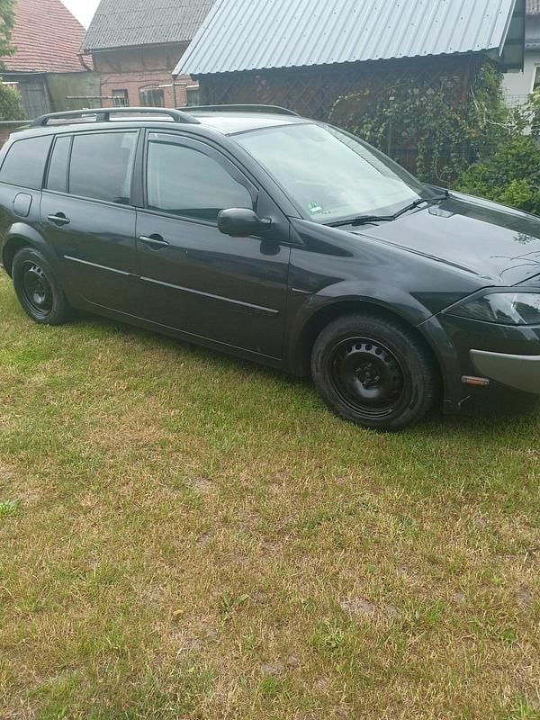 Schwarz Gebraucht 2006 Renault Mégane GrandTour Kombi | 500 € (Fairer Preis) - Bild 1/4