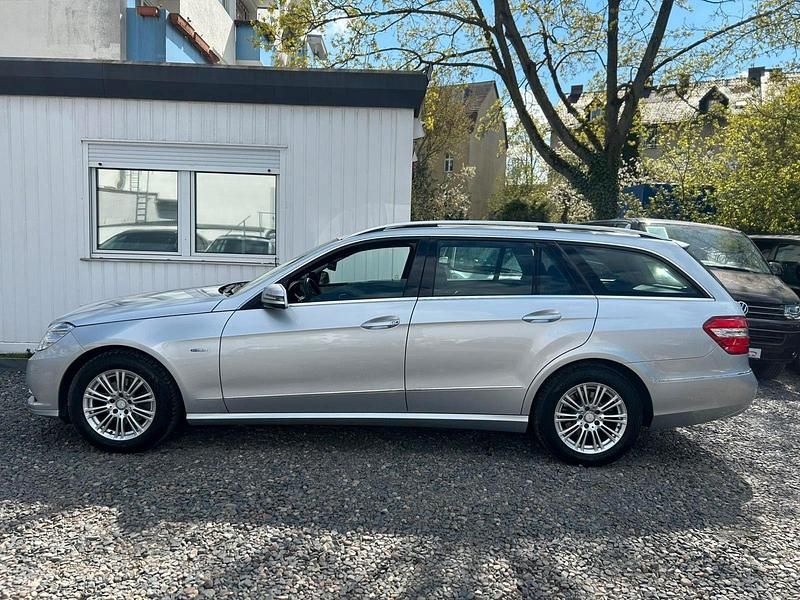 Brugt Mercedes E200 Elegance 184 HK (135 kW) 2012 Sølv Stationcar