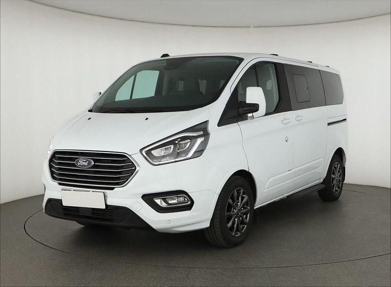Weiss Gebraucht 2023 Ford Tourneo Custom Titanium X Van | 38.940 € (Superpreis) - Bild 1/4