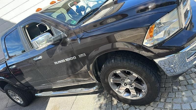 Braun Gebraucht 2011 Dodge Ram Abholung | 19.000 € (Guter Preis) - Bild 1/4