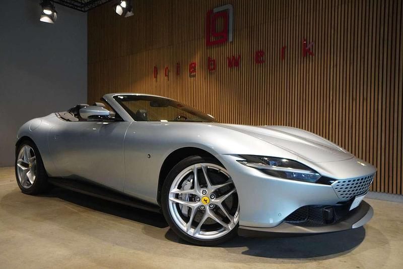 Gebraucht Ferrari Roma 620 PS (456 kW) 2024 Grigio alloy Cabrio