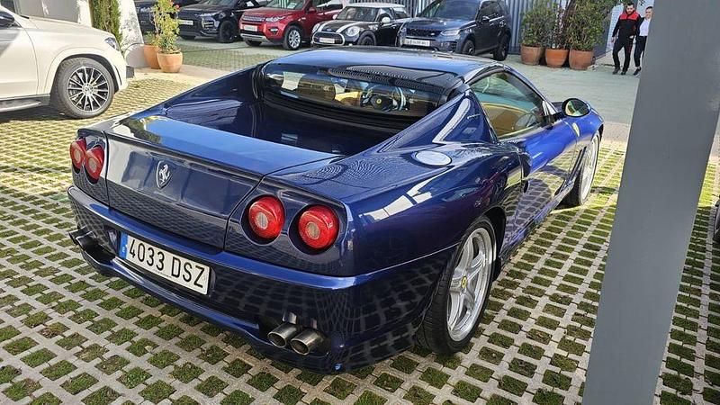 Second-hand Ferrari Superamerica 540 CP (397 kW) 2005 Albastru Cabrio