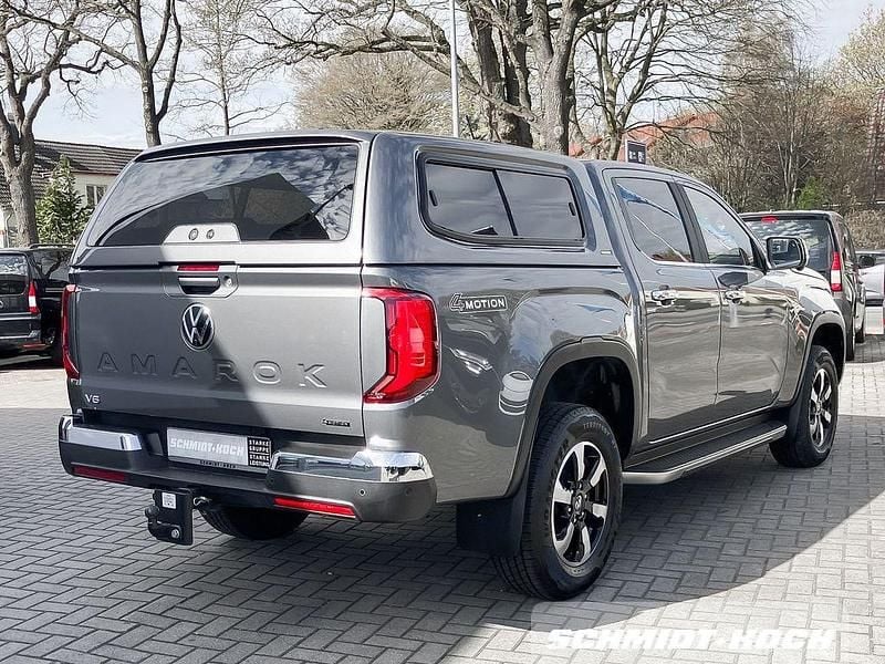Usata VW Amarok Style 241 CV (177 kW) 2024 Grigio Pick-up